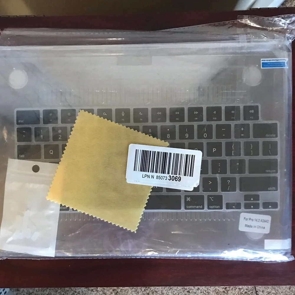 MacBook Pro Clear Plastic Cover For Laptop NWT